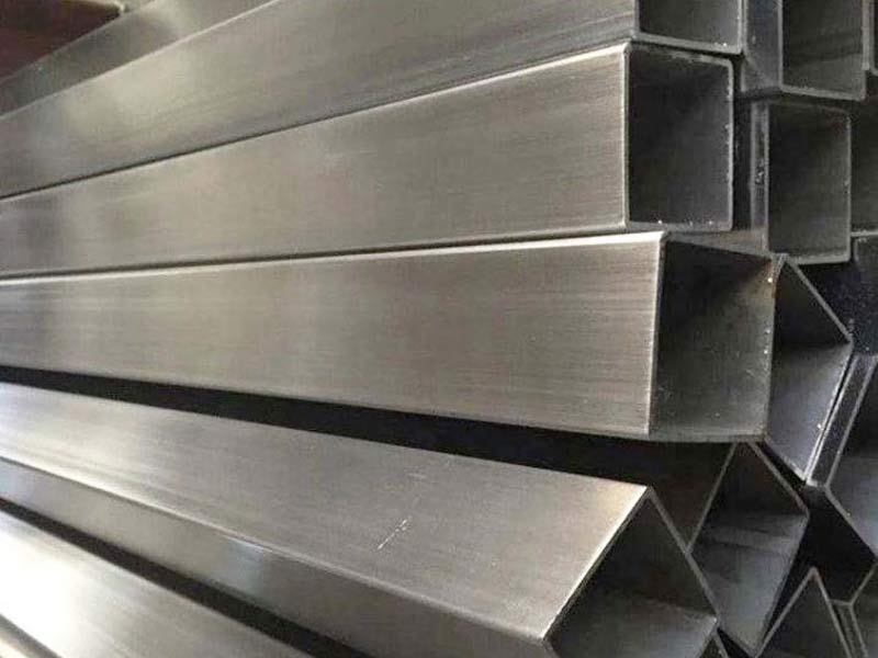 304 �������˿��